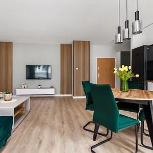  Apartament Uroczy ,,bursztynowy ,, Blisko Plazy , Parking W Cenie